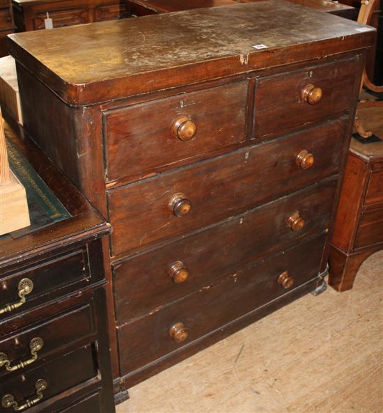 Victorian round corner chest of drawers